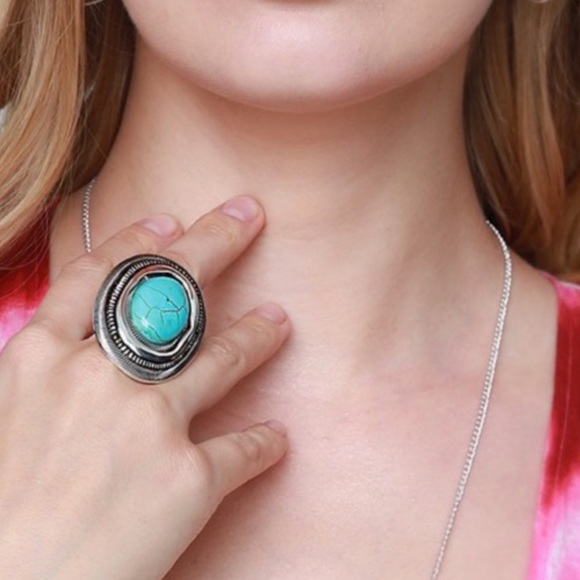 Oversized Boho Oval Ring - Picture 6 of 6